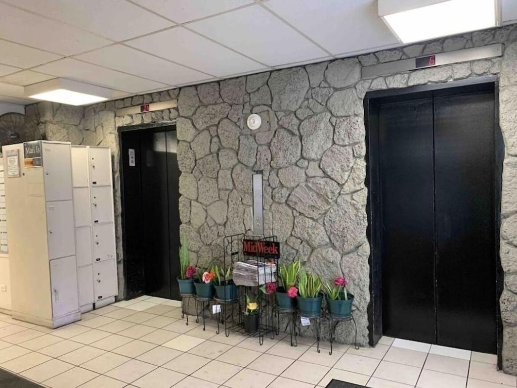 Waikiki Condo 2 Bedrooms 2 Bathrooms With 1 Free Parking Space Honolulu Extérieur photo